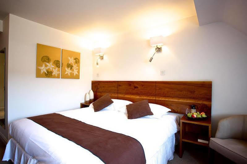 Priory Inn Тетбъри Екстериор снимка